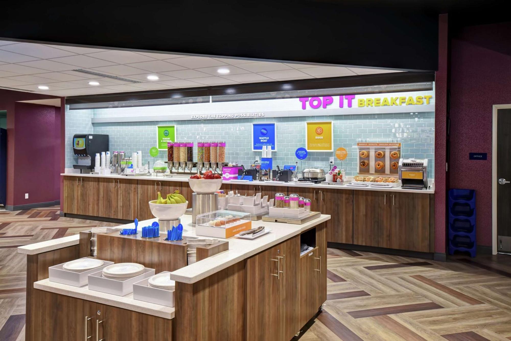 Hotel Tru By Hilton Wayne 3*